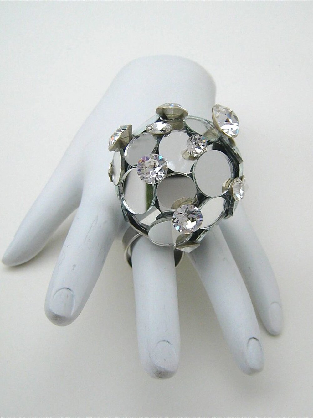 GASOLINE GLAMOUR SVANITY BAUBLE RING🪞🪩💎 - Picture 2 of 10